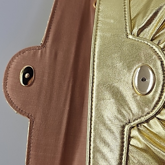Vtg NWT Gold Metallic Bag - Picture 6 of 11